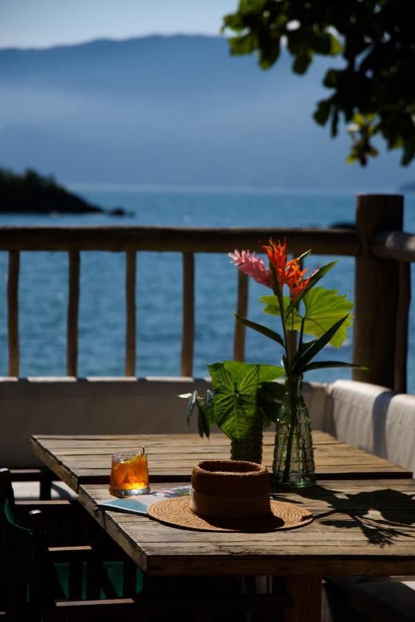 Tw Guaimbe Exclusive Ilhabela